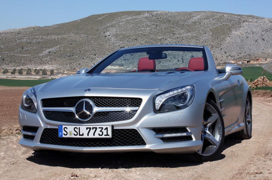  Mercedes-Benz SL550 2013 года  (фото 40 из 51)